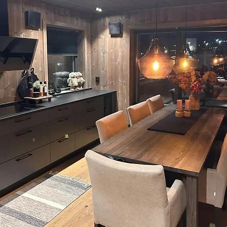 Ski-in Ski-out In Nyaraló