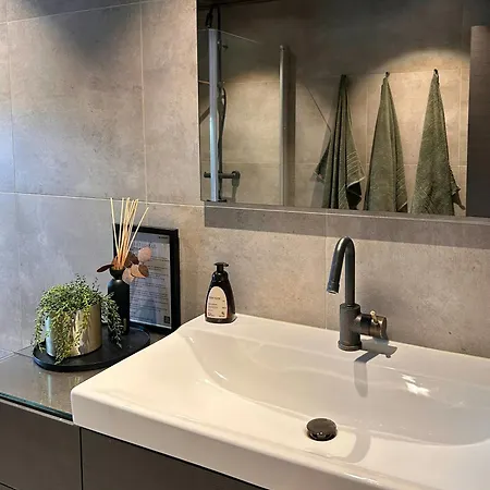 Ski-in Ski-out In בית נופש *